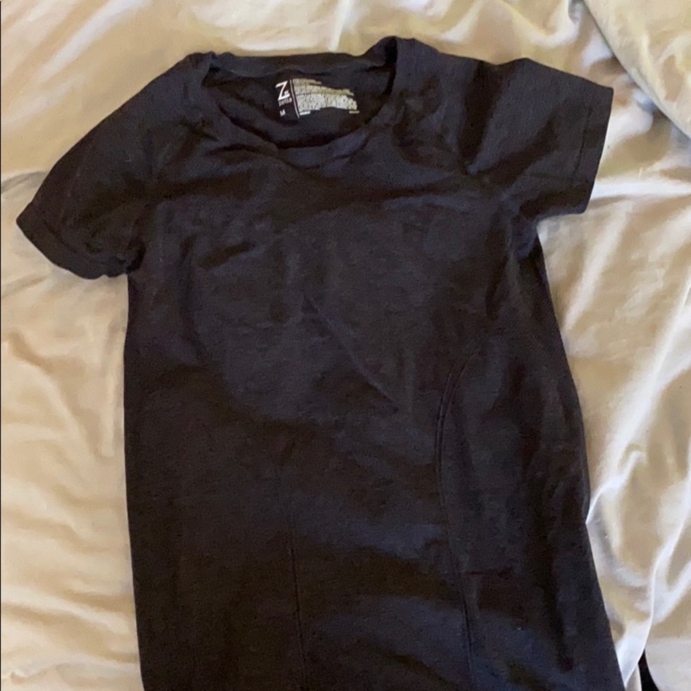Zella workout shirt